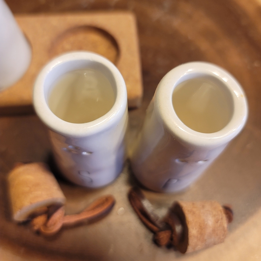 Mud Pie Ceramic Salt Pepper Shakers & Toothpick Holder With Cork Tray - Picture 7 of 12